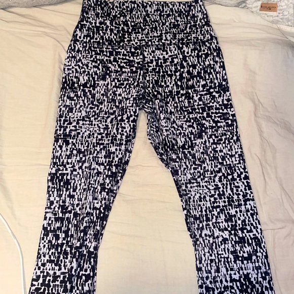 lululemon athletica Pants - LULULEMON ALIGNS